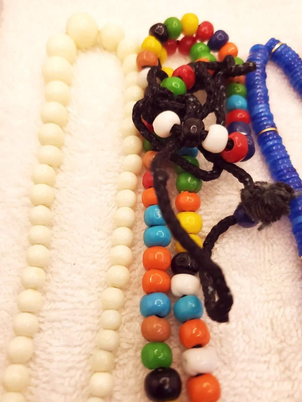 6 Necklaces, items # B-1726-1731 .  wt. 191 grams.